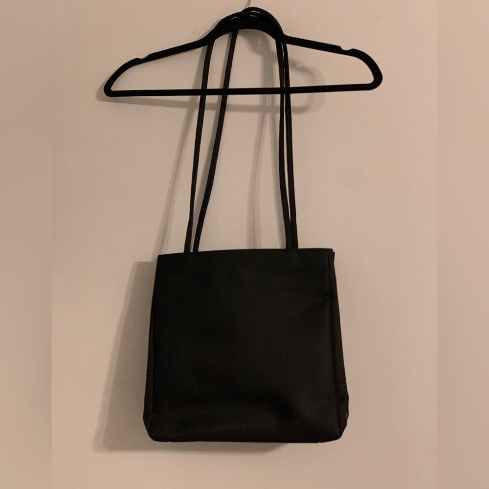 COPY - COPY - Prada tote bag - Picture 2 of 8